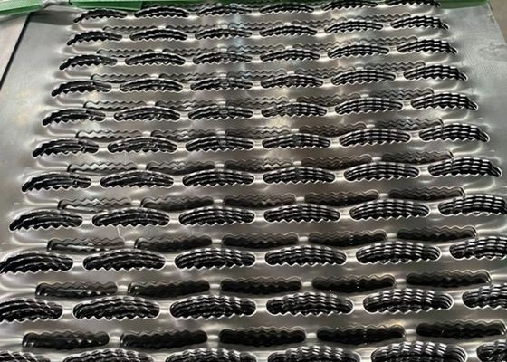 Custom Crocodile Mouth Anti Skid Metal Sheet Silver Channel 120mm-1000mm Various Lengths
