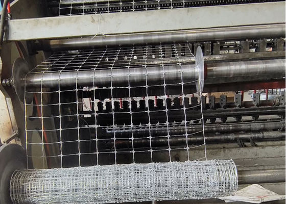 Galvanized Metal Deer Fence Rolls Fixed Knot Fence With Tensile Strength Easy Installation