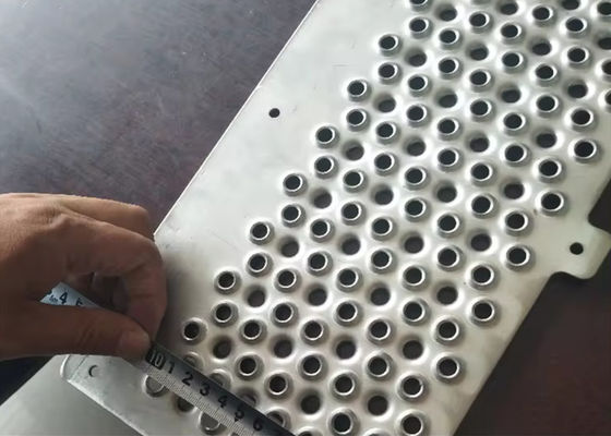 Thickness 1/3mm 304/ 316 Stainless Steel Perforated Metal Sheet For Decoration