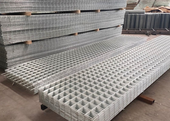 Hot Dipped Welded Wire Mesh Farm Fence Iron Wire Panel BWG18 BWG8 Silver for Livestock Protection