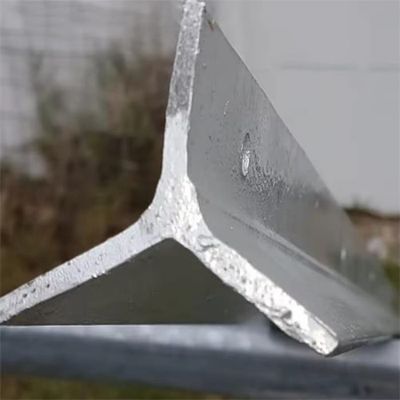Galvanised Y Post Without Teeth Low Carbon Steel For Strong Fencing