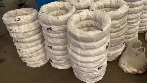 Bto22 Low Prices Anti Climb Anti Rust Hot Galvanized Concertina Razor Barbed Wire Mesh Fence