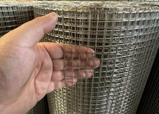 1/2"x1/2" 304 Stainless Welded Construction Wire Mesh For Fencing Customized
