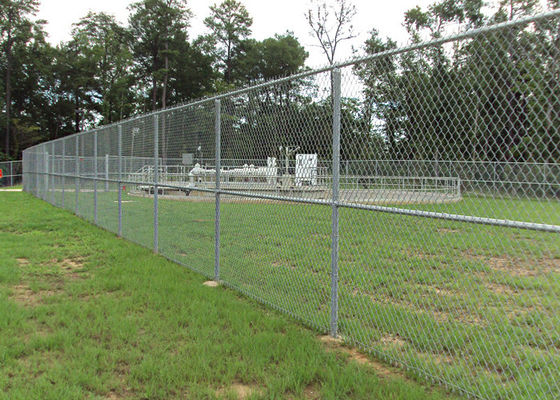 Smooth Surface 60x60mm Chain Wire Mesh Fence For Farm Fence Installation