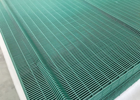 Panel de malla de alambre arquitectónico resistente a la corrosión Revestimiento de zinc