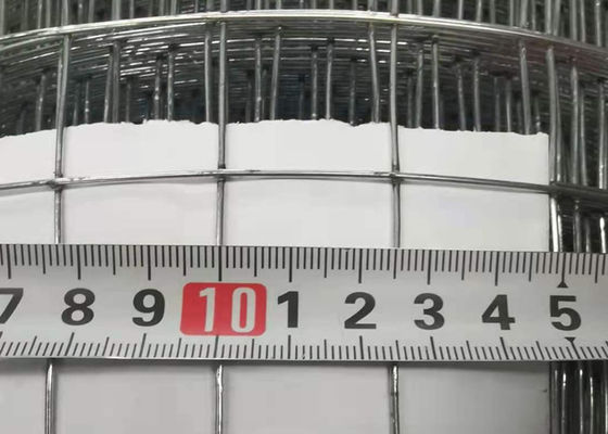 Rolling Fence 5mm Galvanized Welded Wire Mesh Untuk Rabbit Bird Pet Cages
