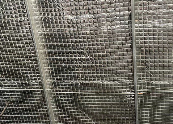 Low Carbon Steel Wire Q195 High Security Welded Wire Mesh Fence For Livestock Fencing And Anti Theft