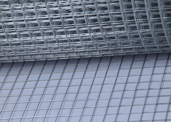 1/2 Inch điện galvanized hàn lưới dây cho vải phần cứng