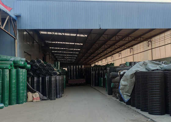 15m Length PVC Welded Wire Mesh Waterproof Durable For Birds Cage Farm Fence Iron Wire Fencing Hardware Cloth