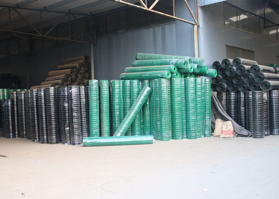 4ft X 8ft Pvc Lapisan Welded Wire Mesh Dibuat Dari Low Carbon Steel Wire Q195 Dengan Bentuk Lubang Square