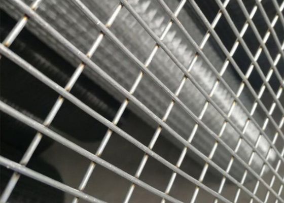 Animal Enclosure Panel Wire Mesh Stainless Steel Las Lantai Lantai Lubang Bentuk 0,5mm - 10,0mm