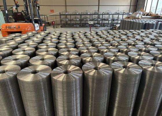 2''-4'' Bright Stainless Steel Welded Wire Mesh Rolls For Construction And Industrial