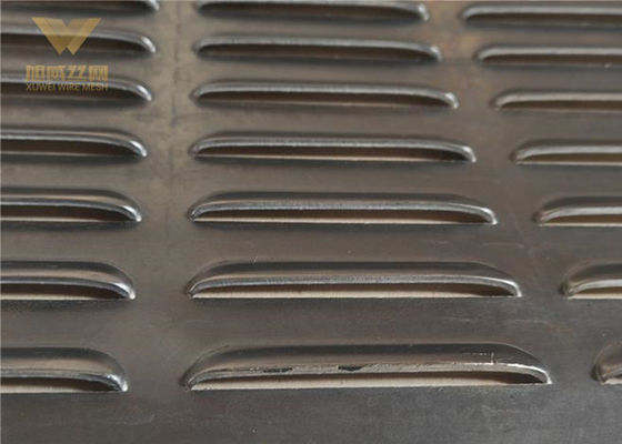 El aluminio fijo es el que se utiliza para la fabricación de las persianas.